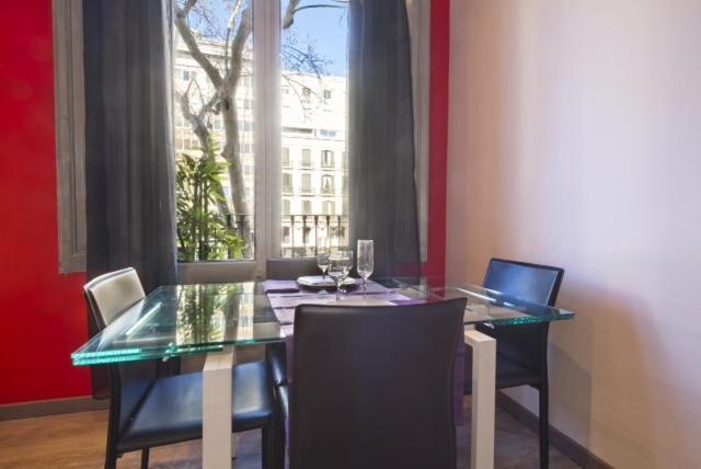 Paseo De Gracia Apartments Барселона Номер фото